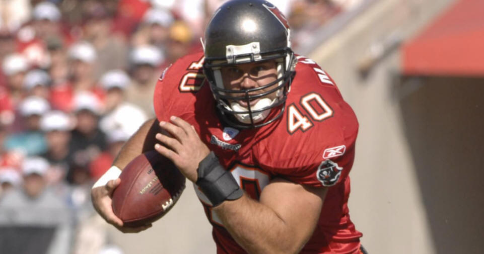 Tampa Bay Buccaneers: The legacy of running back Mike Alstott