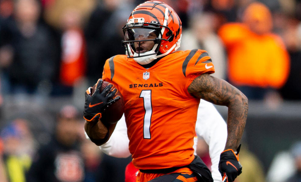 Ja'Marr Chase joins Bengals' top 3 in single-season receiving yardage