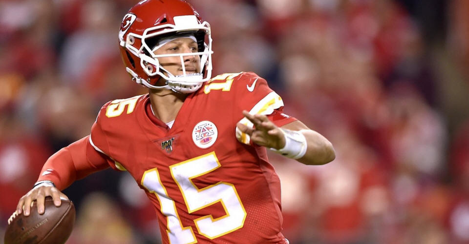 How NFL Leaders like Patrick Mahomes Lead Teams to Greatness | Inc.com