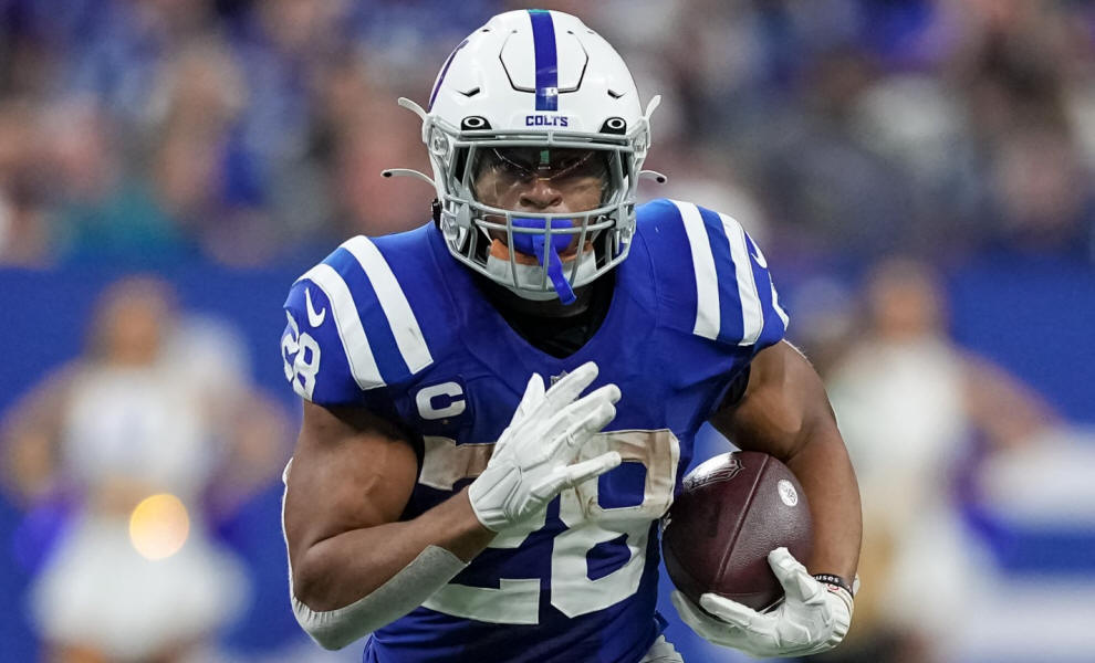 NFLN: Jonathan Taylor 'Visibly Frustrated' on RB Zoom Call amid Colts Contract Rumors